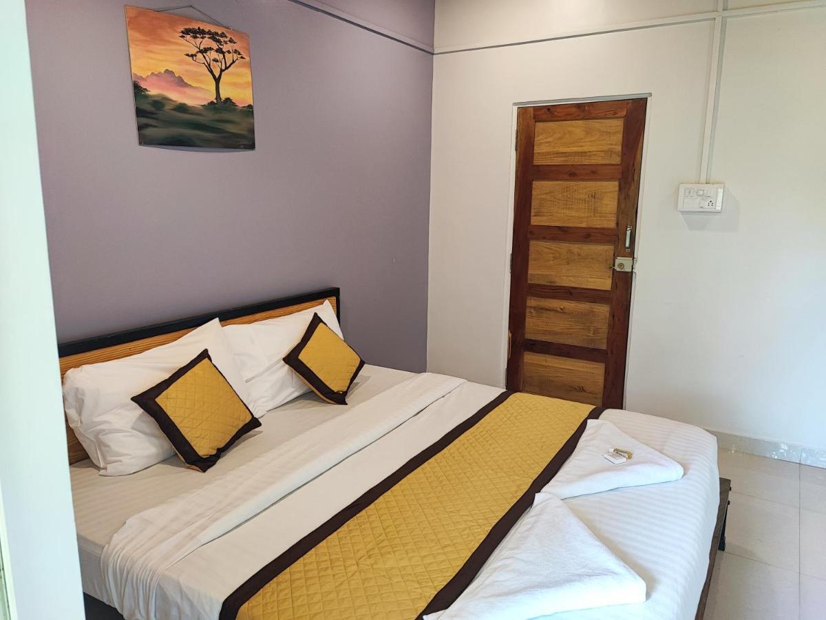 Shivam Bnb Мандрем Экстерьер фото