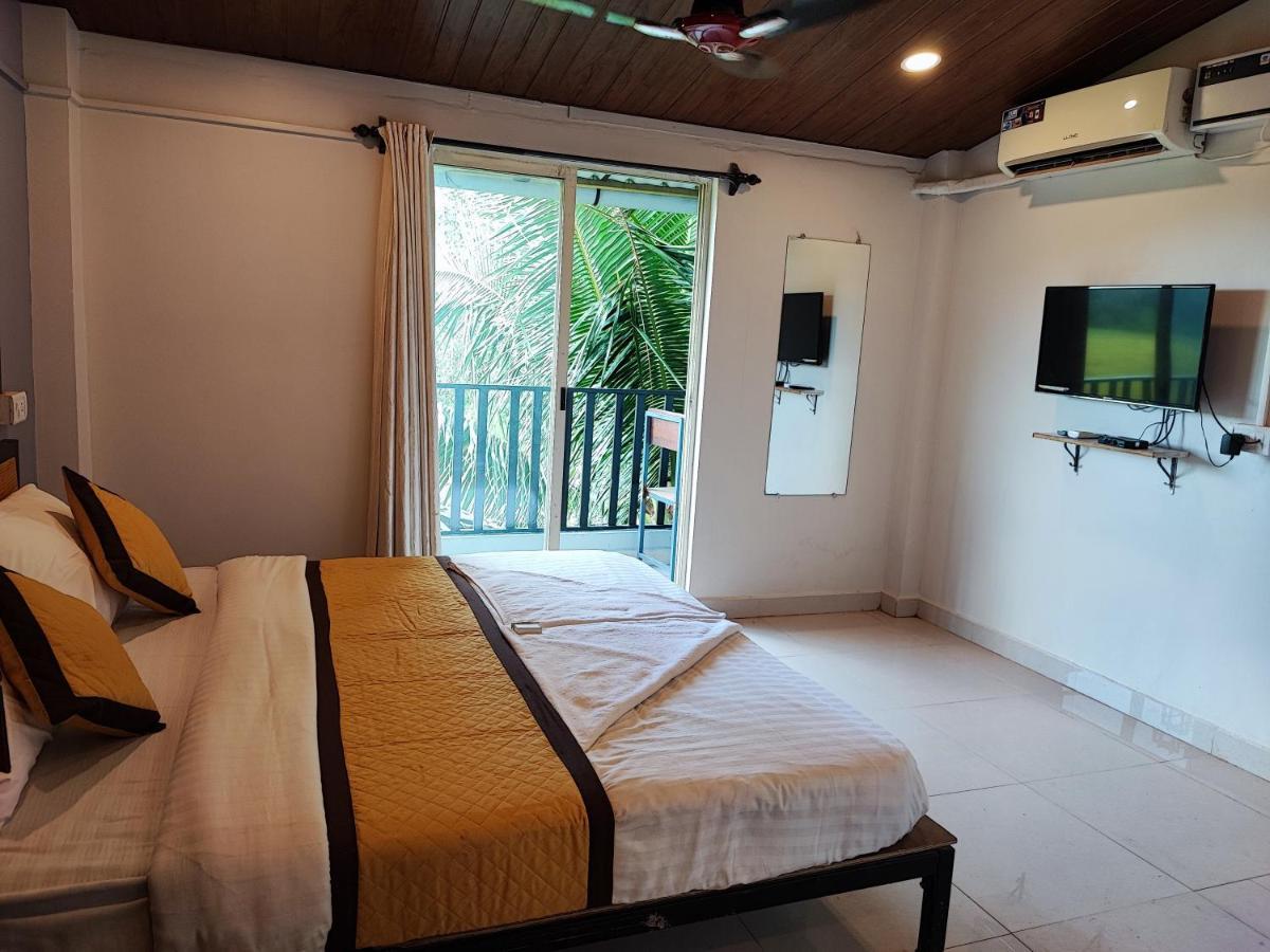 Shivam Bnb Мандрем Экстерьер фото